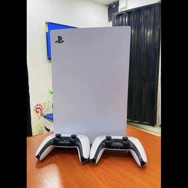 used ps5 for sale in benin city