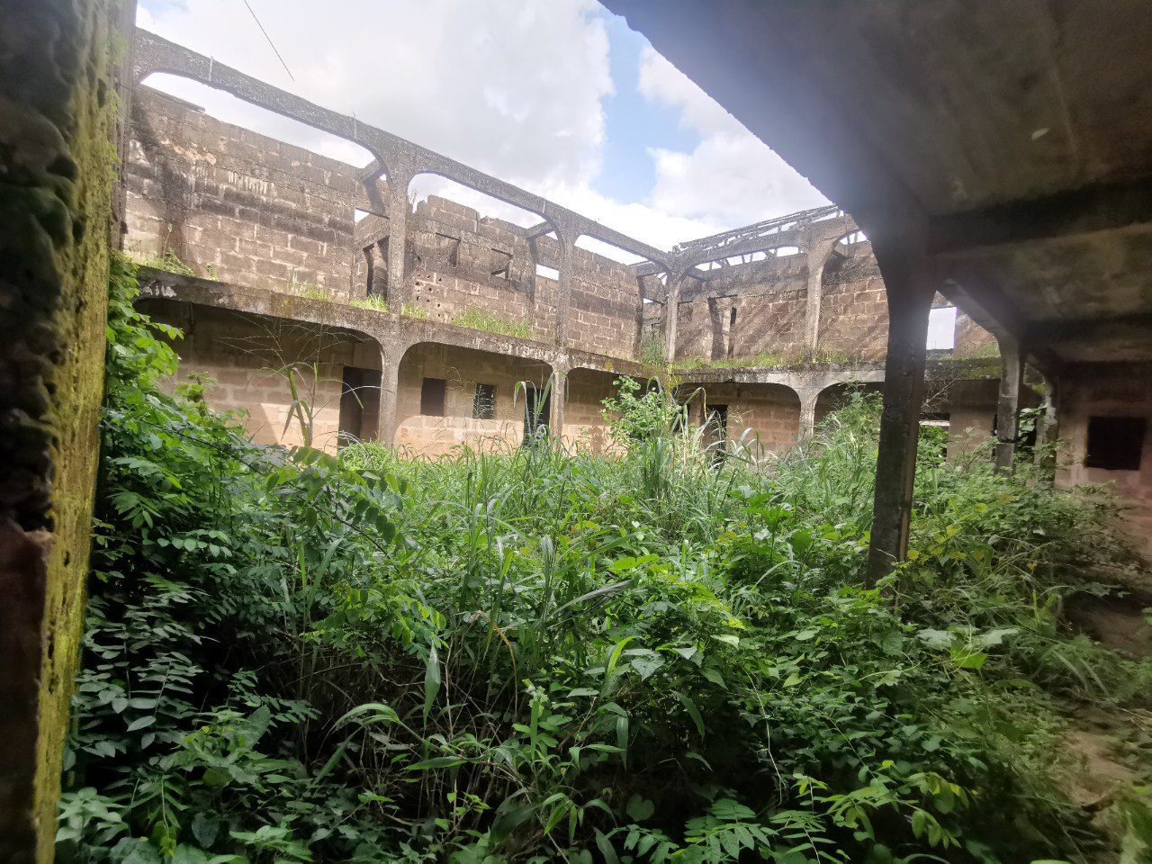 Property-for-sale-in-Ekosodin4
