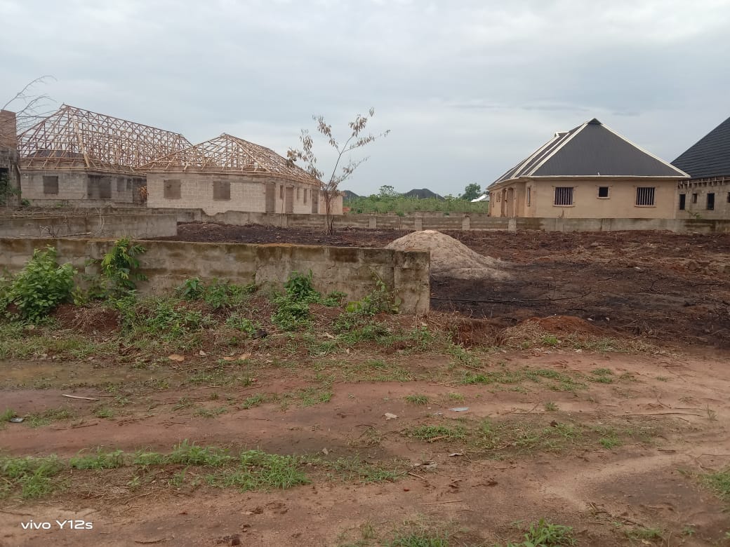 c7f51f0bfdca5762a8bc1023c8418ba5